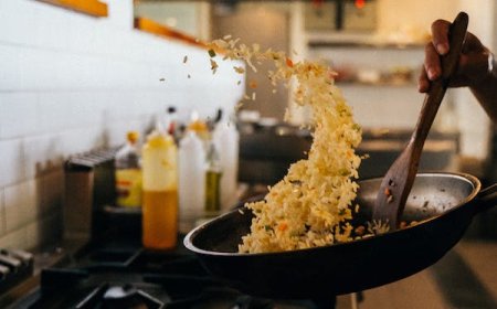 MAKE YOUR FAVOURITE FOOD HEALTHIER.