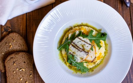 "Power Up: What to Eat Before and After Your Workout"