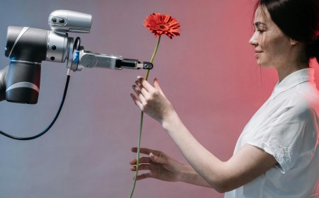 How to Protect Your Digital Identity in the Age of AI Deepfakes
